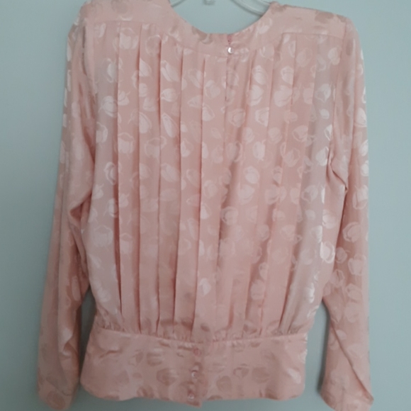 Argentina Pink silk skirt set with matching belt. - Picture 2 of 5